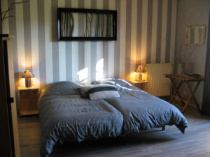 deux lits simples chambre La Forêt